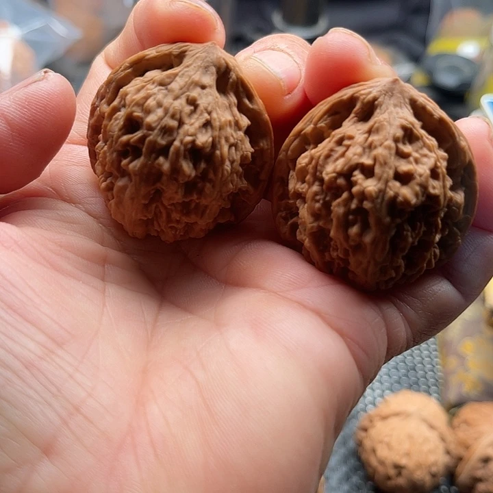 「***」把件桃核野生无名