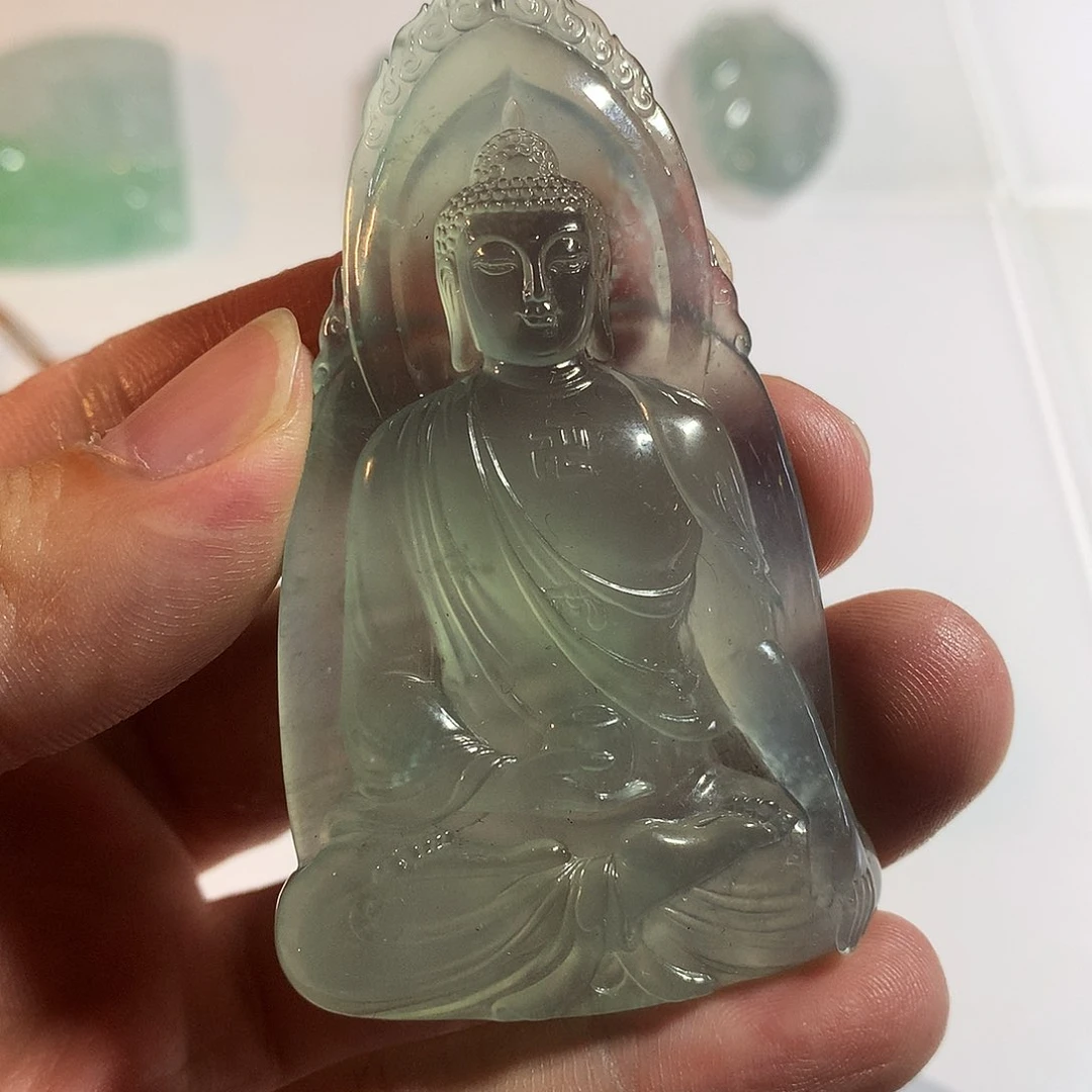 翡翠未镶嵌颈饰1111111111111111