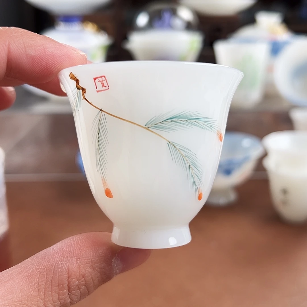 杯子陶璞玉陶瓷茶具分享给您