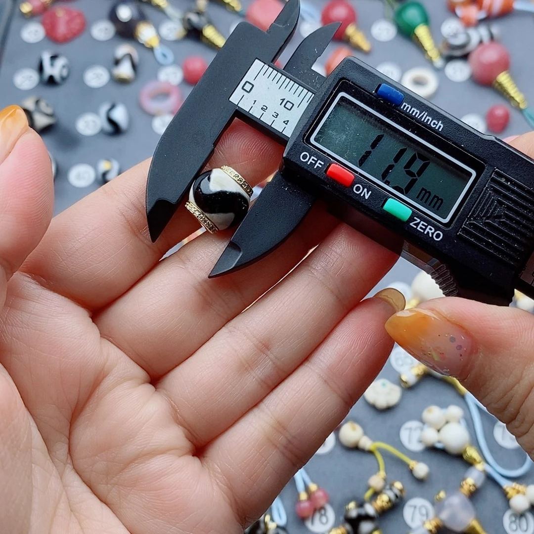 玛瑙/玉髓未镶嵌饰品