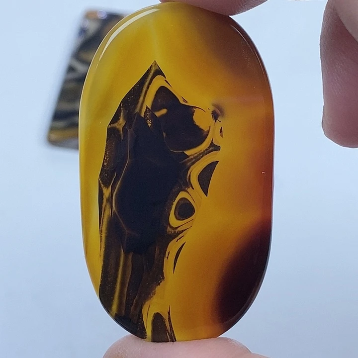 玛瑙/玉髓未镶嵌珠宝半成品