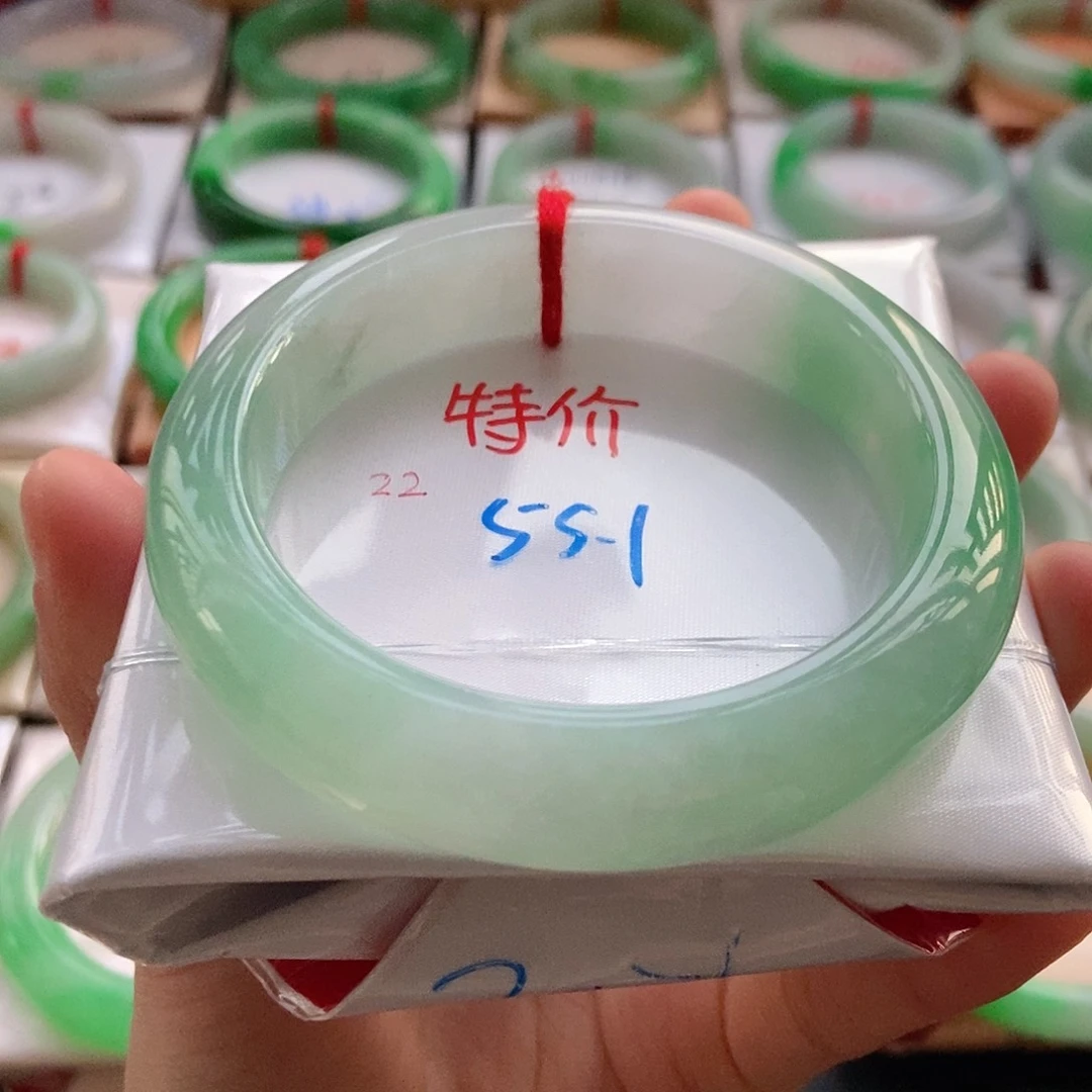 未镶嵌手镯翡翠1号