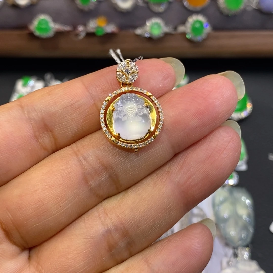 翡翠18K金镶嵌吊坠(不含链)