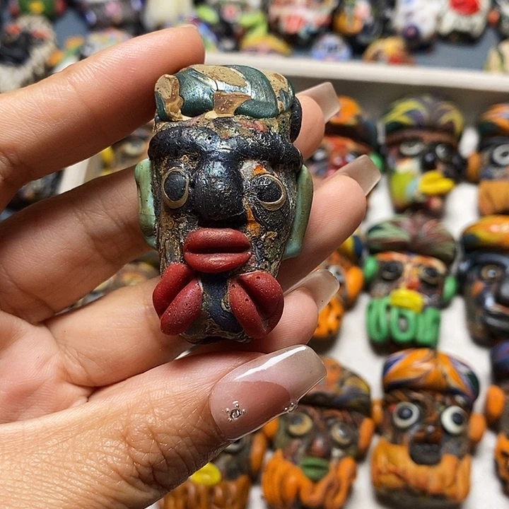 琉璃项链印度尼西亚09