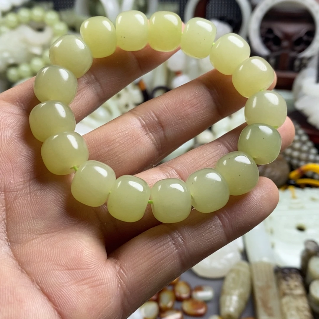 和田玉（糖玉）未镶嵌颈饰