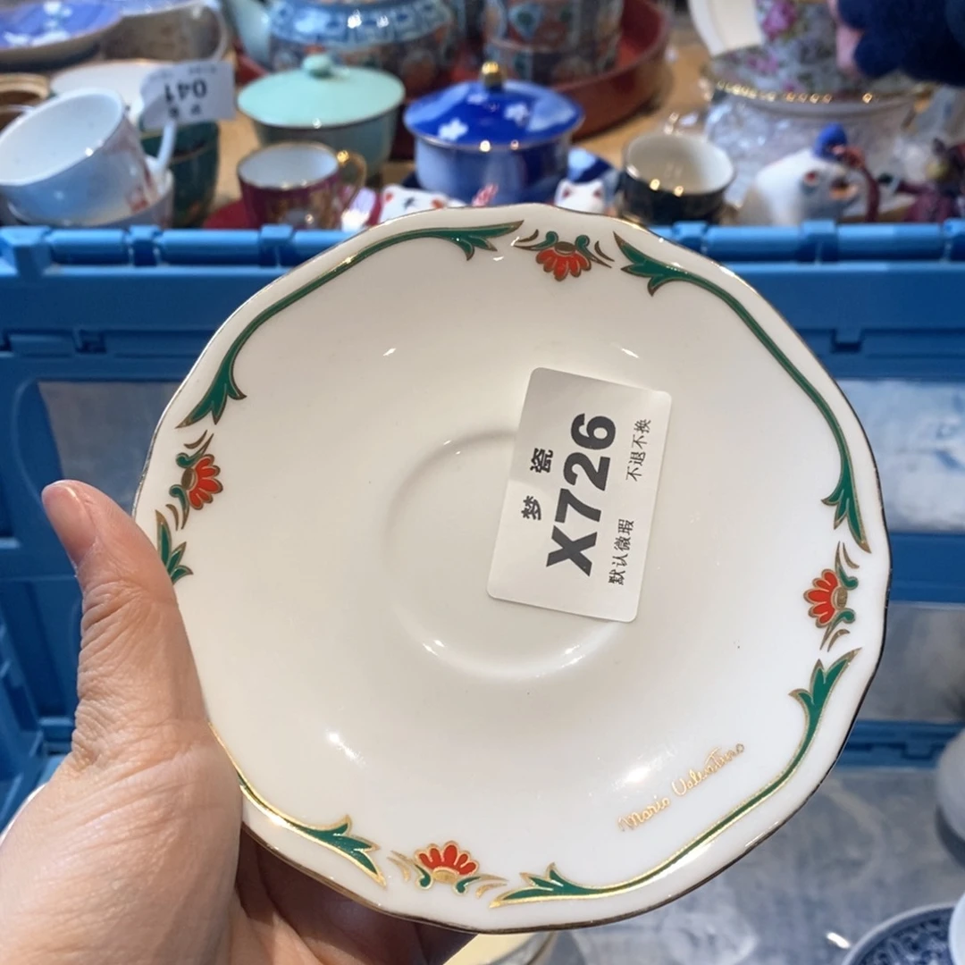 瓷片叮****?哈哈哈哈哈哈哈哈哈哈