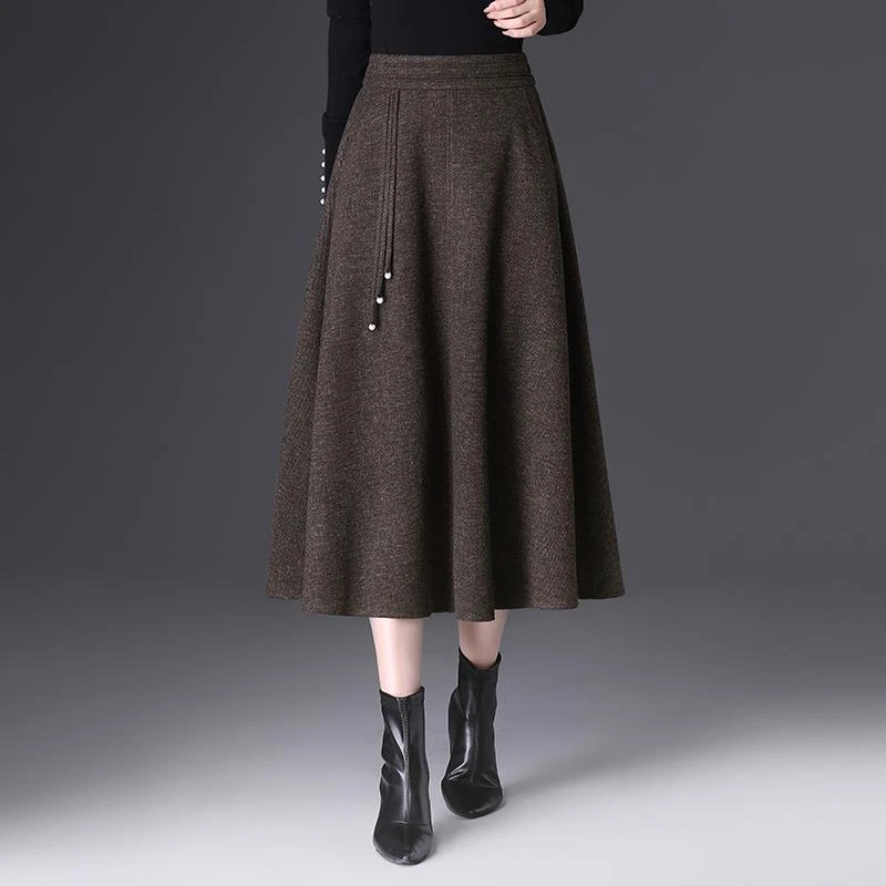 毛呢半身裙女秋冬款2025新款高腰A字伞裙遮胯显瘦小个子大摆裙