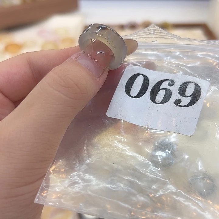 合金戒指玛瑙/玉髓69港9