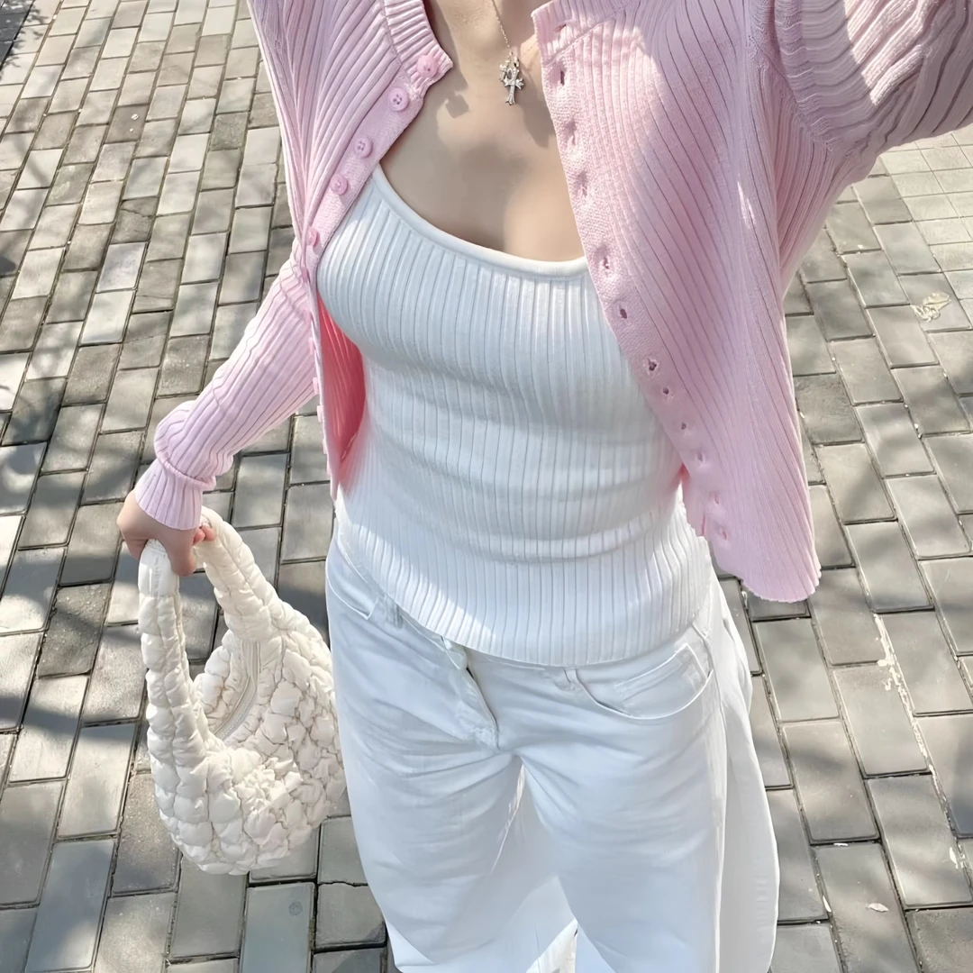 秋季套装女款爆款2025新款韩系温柔风针织吊带背心开衫气质三件套