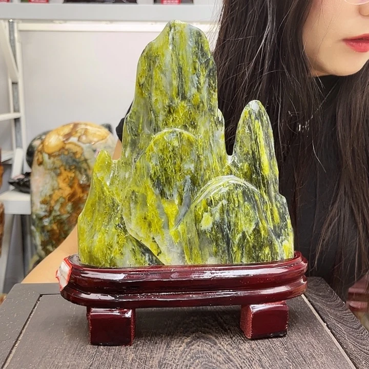 奇石玉石等众多家居用品