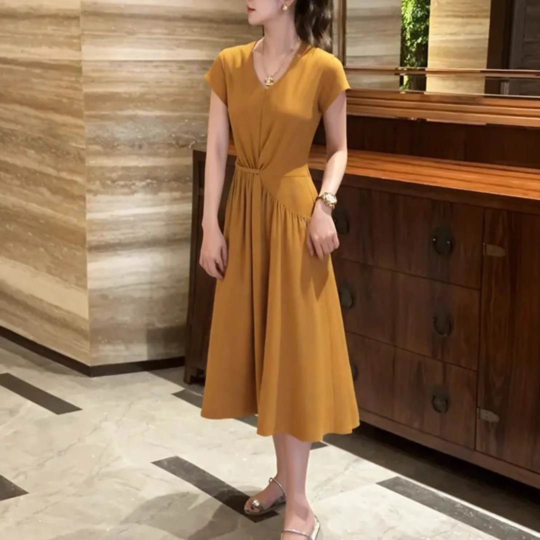 夏装收腰V领连衣裙2025夏季新款女装时尚气质显瘦中长款短袖A字裙