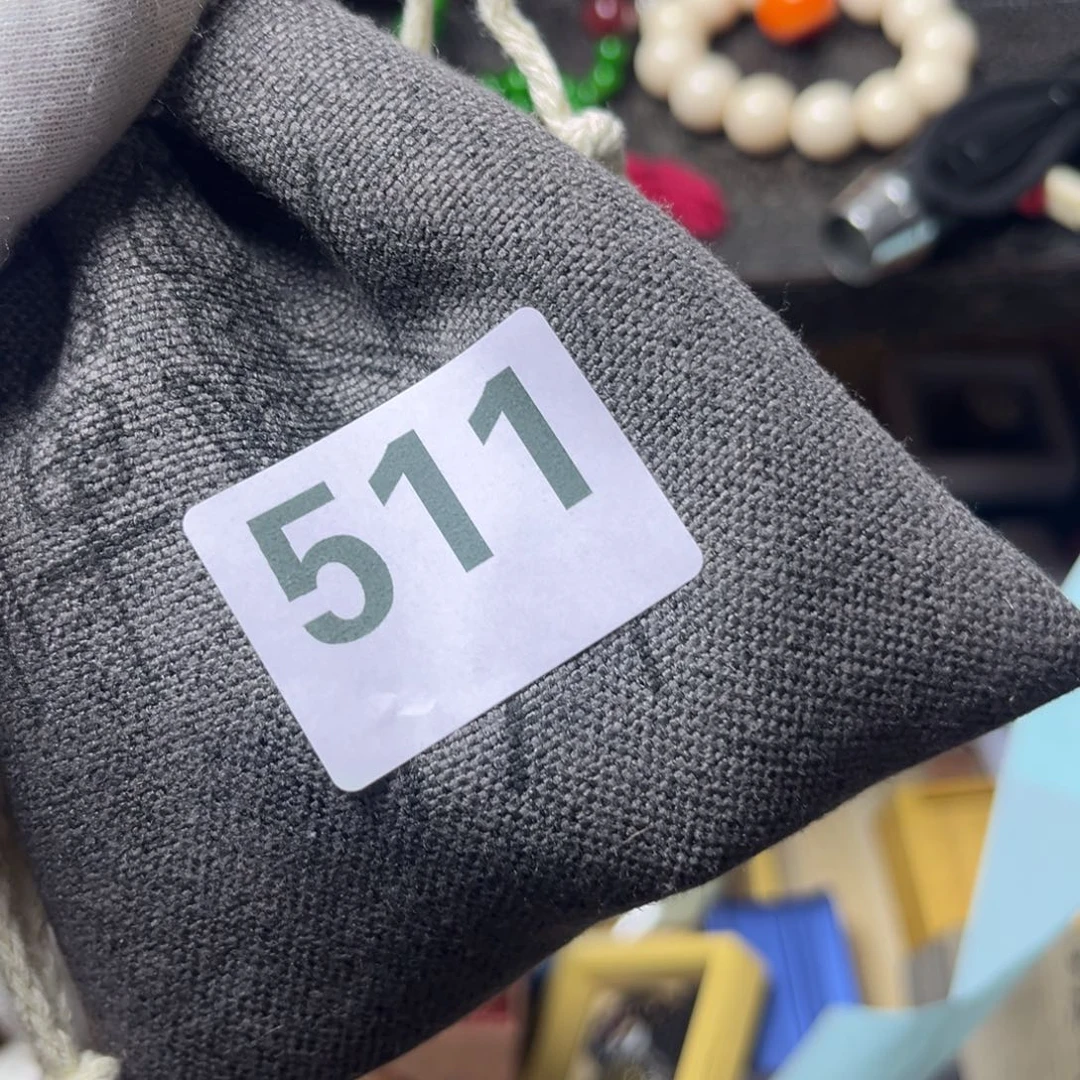 煜***棋大叶紫檀（黑酸枝木类）