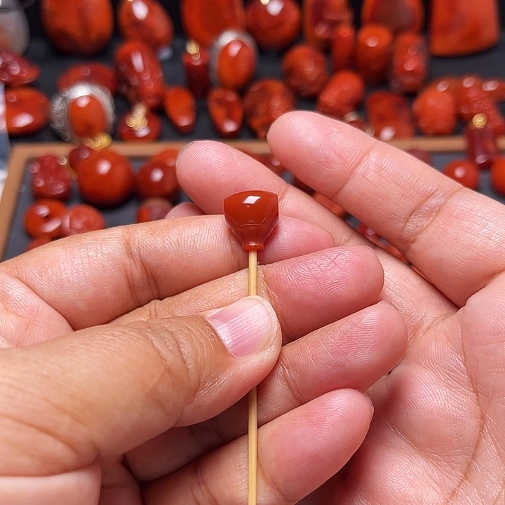 南红玛瑙未镶嵌配饰满色肉奶嘴三通11.2mm