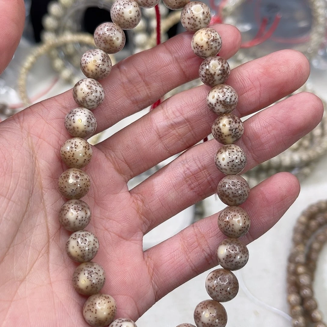 手串星月菩提10圆手持