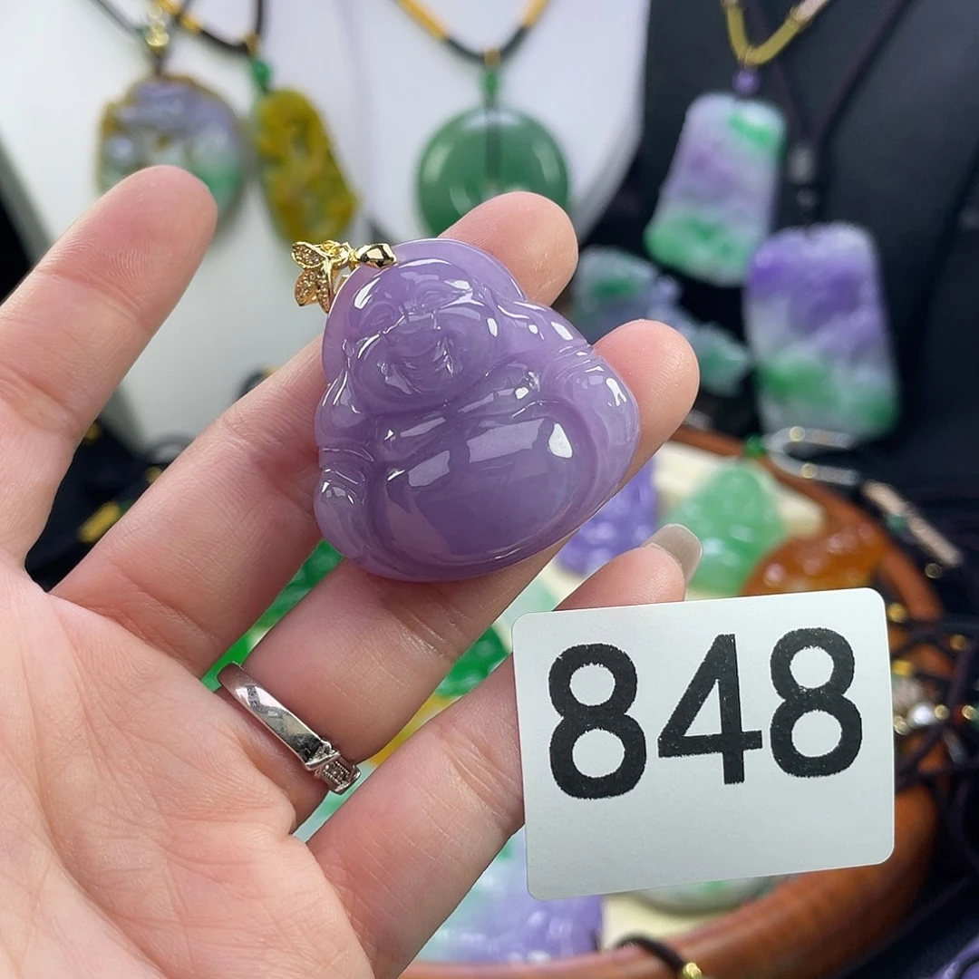 翡翠未镶嵌吊坠(赠链)