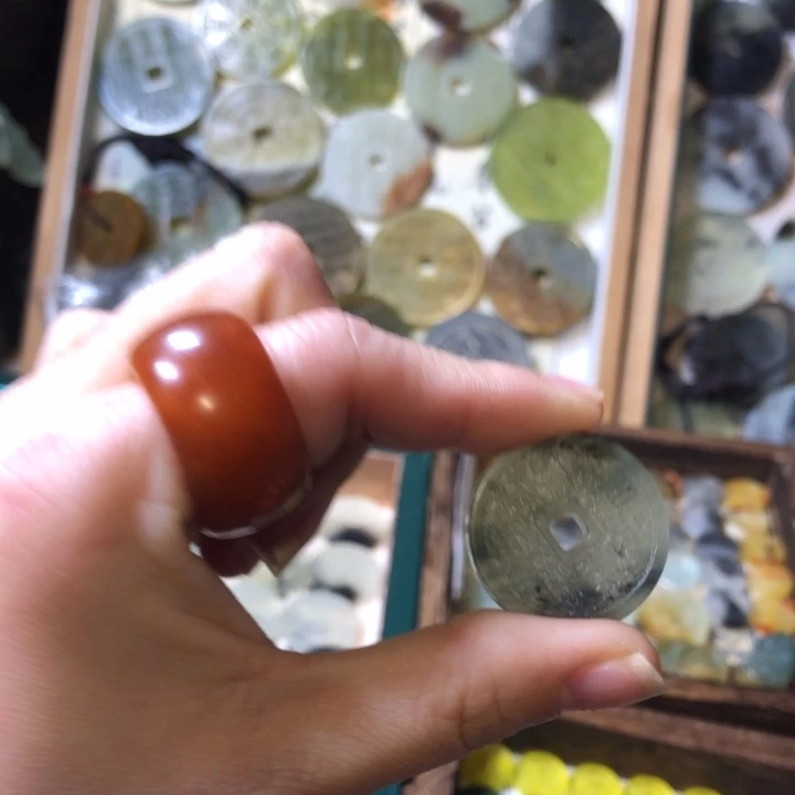 岫玉岫玉挂件未镶嵌