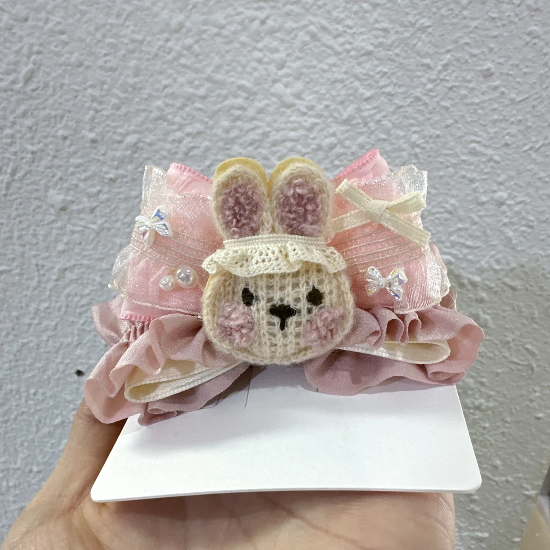 刺绣布艺小兔子顶夹大王家发饰