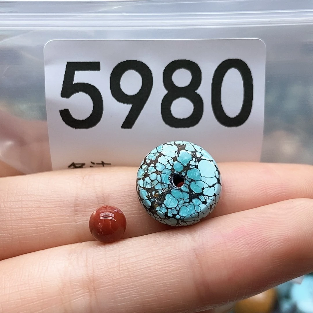 南红玛瑙未镶嵌颈饰