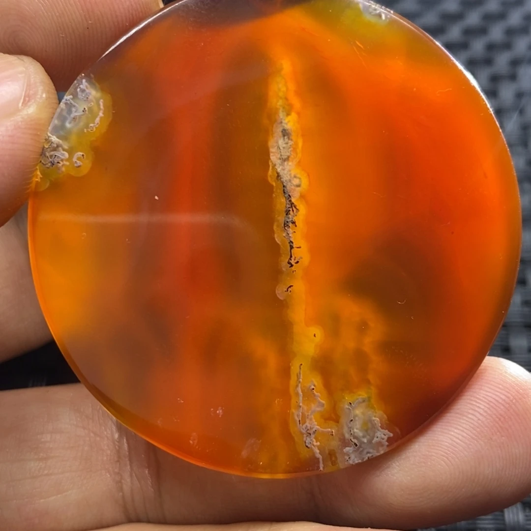 用***4玛瑙/玉髓未镶嵌颈饰