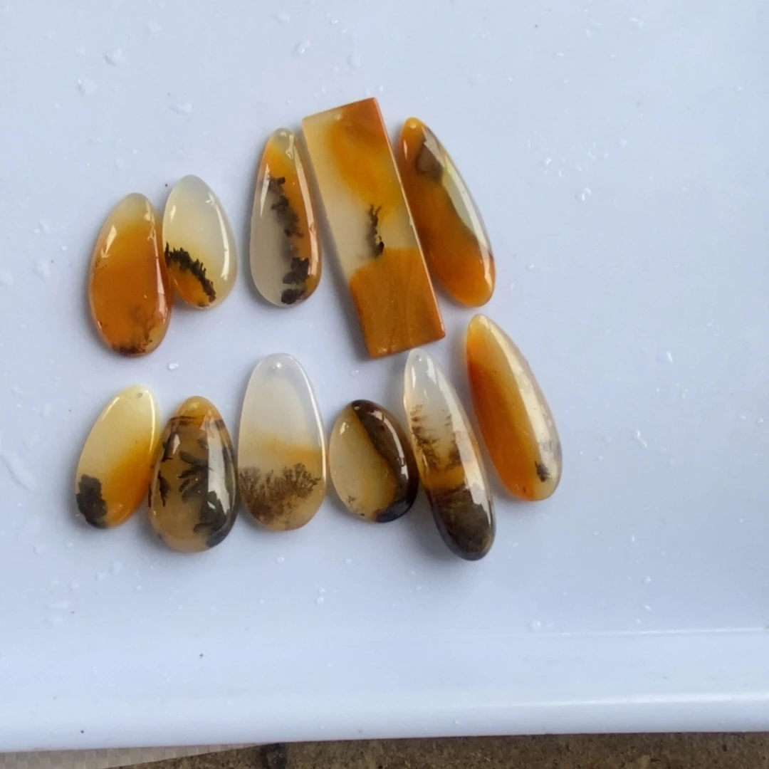 石英质玉（黄龙玉）合金手链