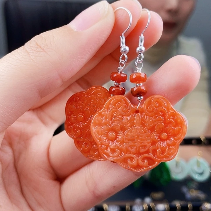 翡翠耳饰未镶嵌饰品