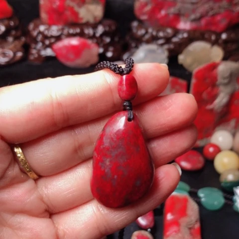 沈***L昌化鸡血石昌化鸡血石挂件