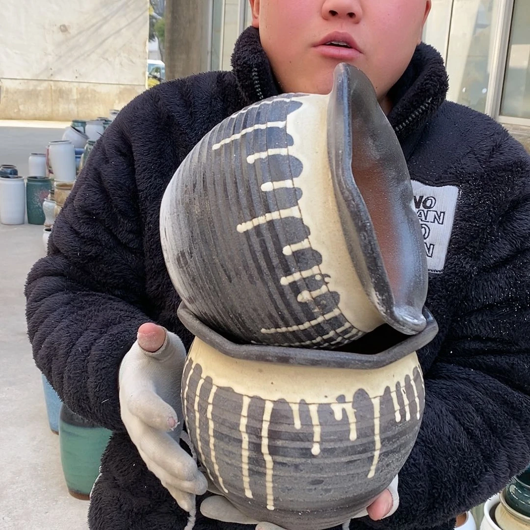 紫砂花盆口20高16瑕疵