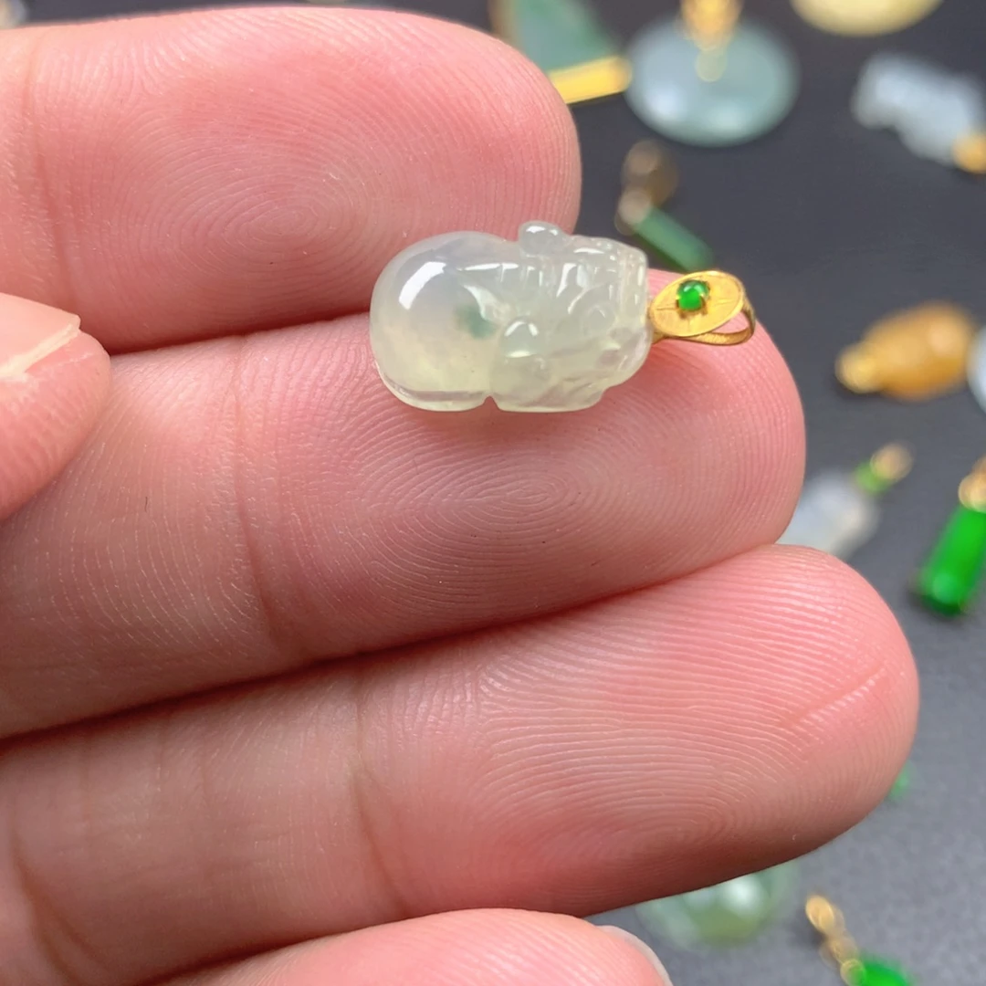 【闪购商品】颈饰18K金镶嵌翡翠翡翠