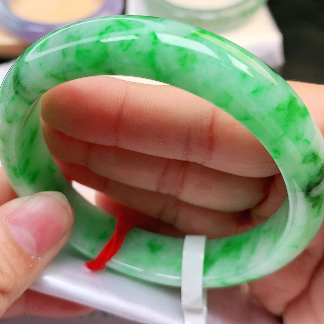 未镶嵌手镯翡翠飘阳绿花142号