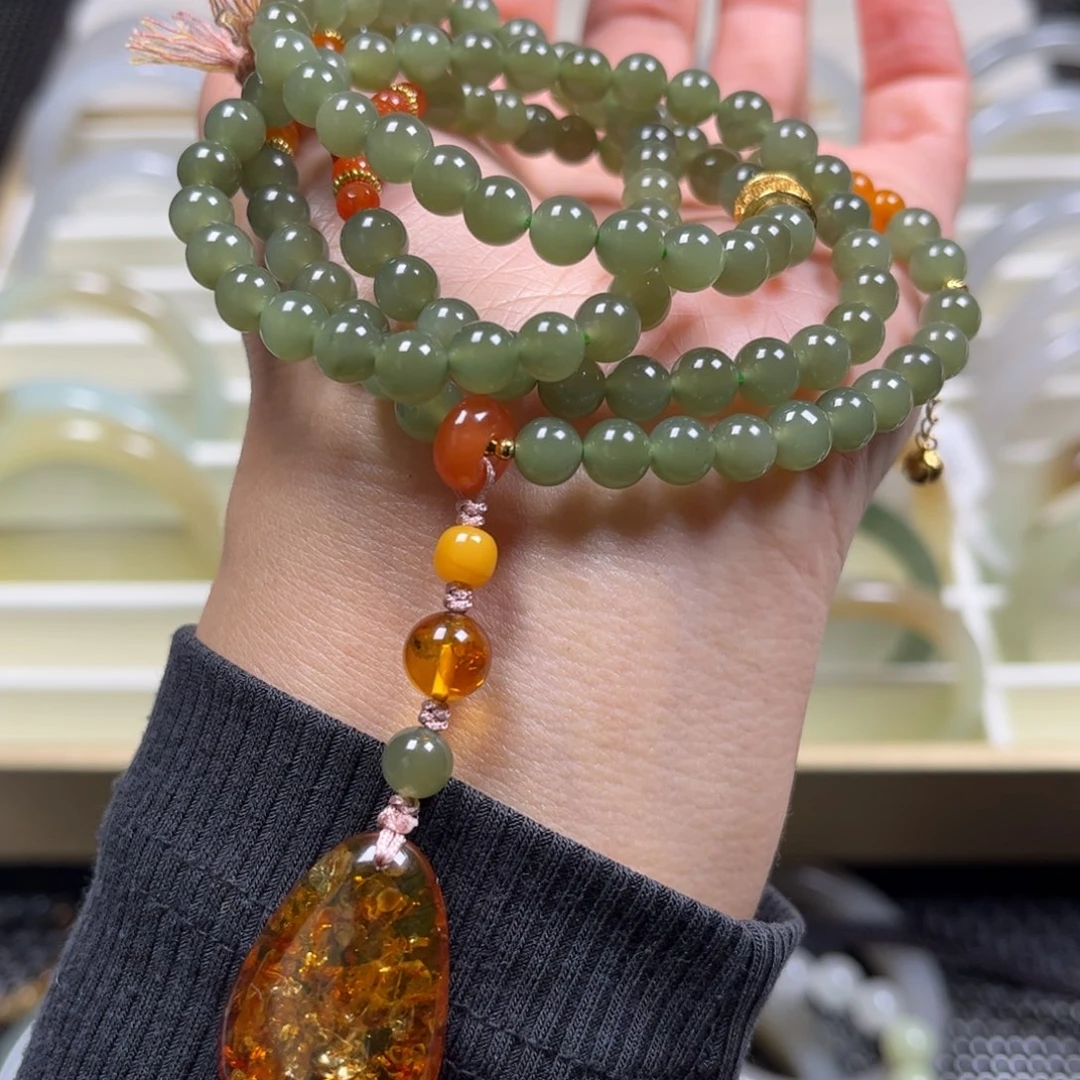 和田玉未镶嵌毛衣链