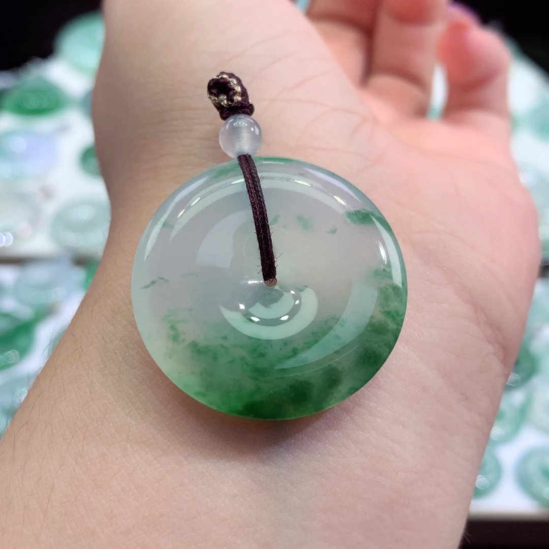 颈饰未镶嵌翡翠3