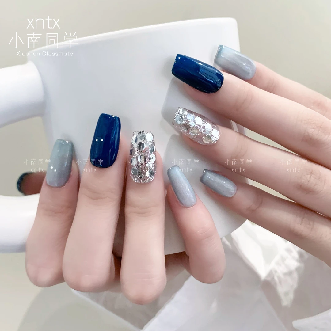 新款手工穿戴甲高级感蓝色猫眼晶石显白气质美甲贴片指甲贴纸夏天