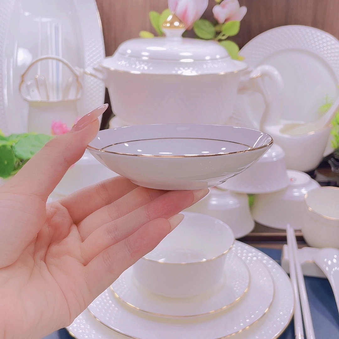 45%以上骨粉骨瓷金镶玉味碟24个装