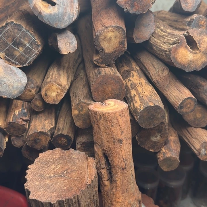 该***隐木质降真香开料播间