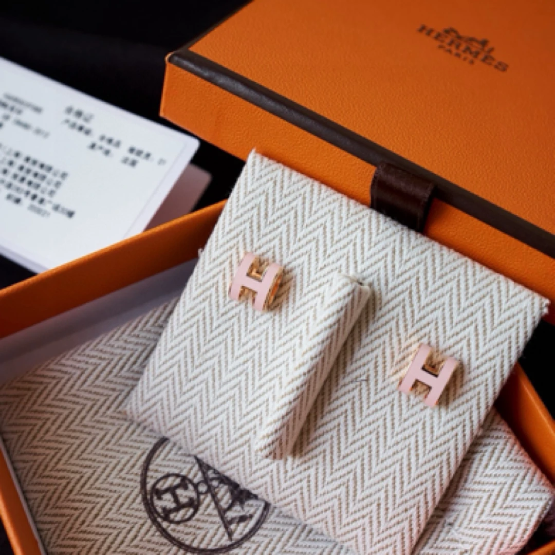 未使用 Hermes/爱马仕 粉色pop h mini耳钉全新盒子JM2-7549