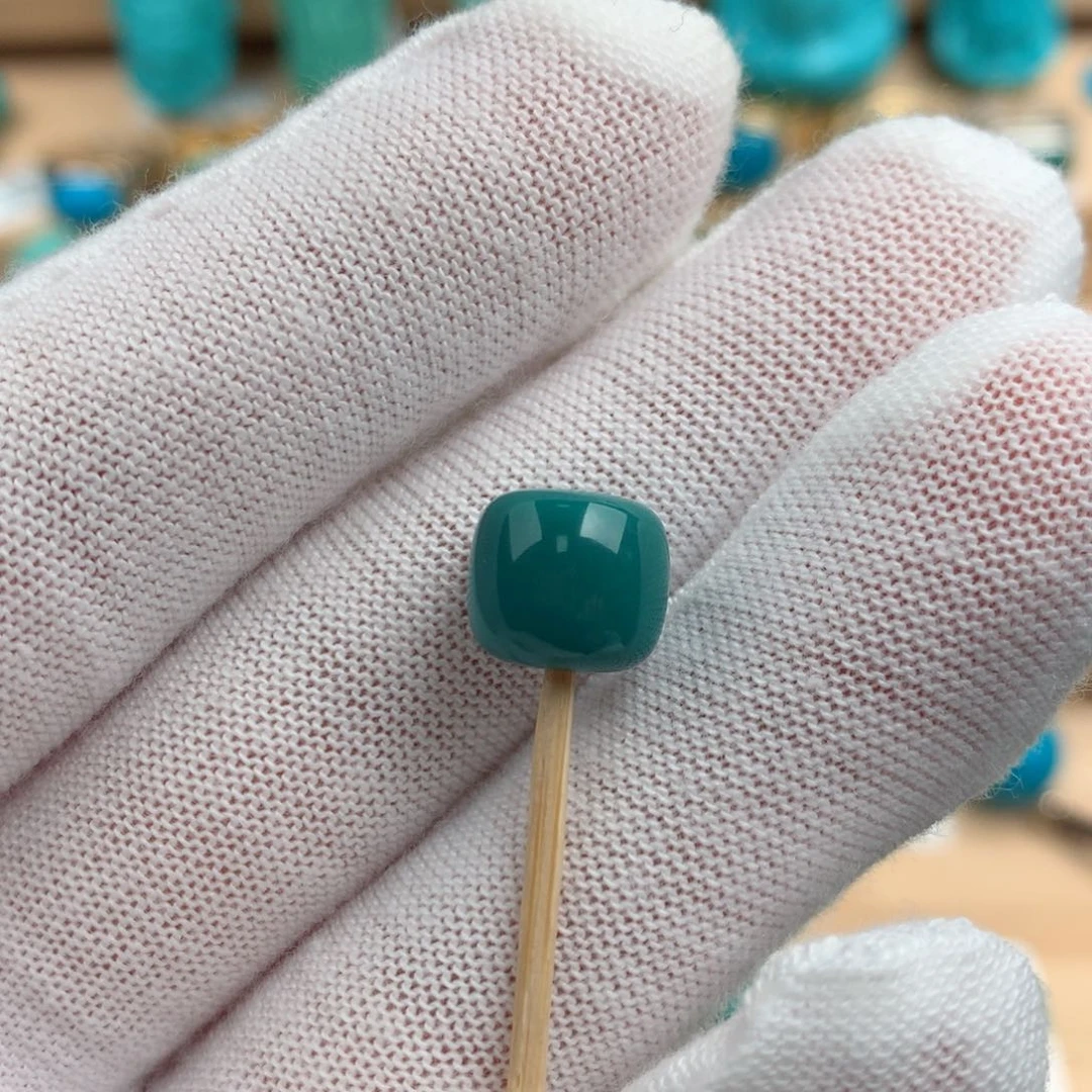 绿松石配饰未镶嵌9.9-8.8mm