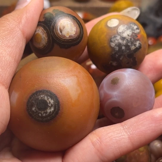 *****玛瑙/玉髓未镶嵌珠子
