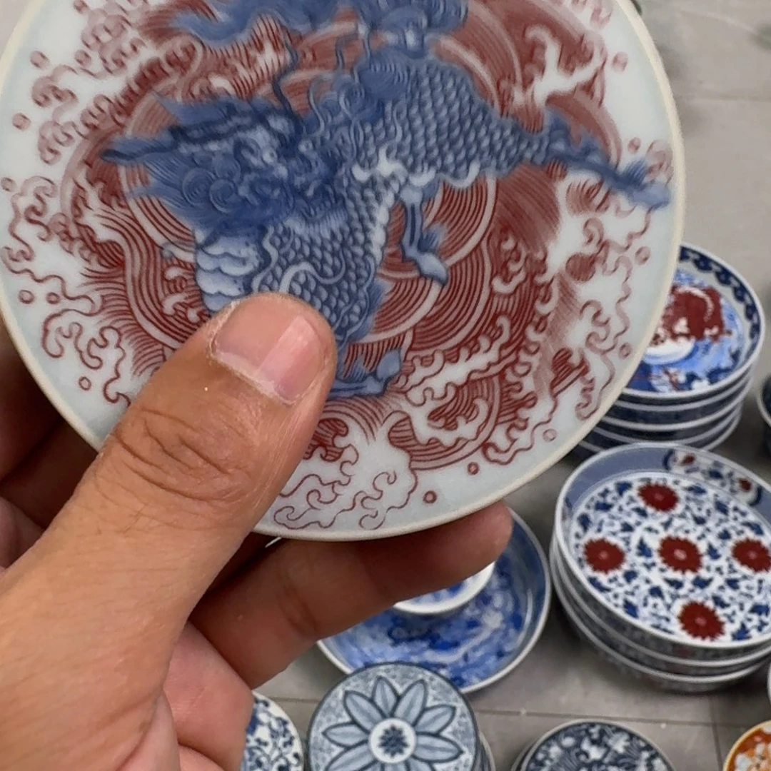 杯麒麟踏浪盖置景德镇