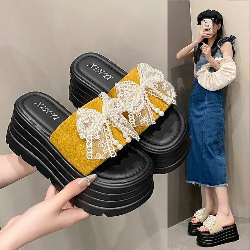 蝴蝶结厚底凉拖鞋女夏外穿2025新款小个子增高时尚绝美沙滩一字拖