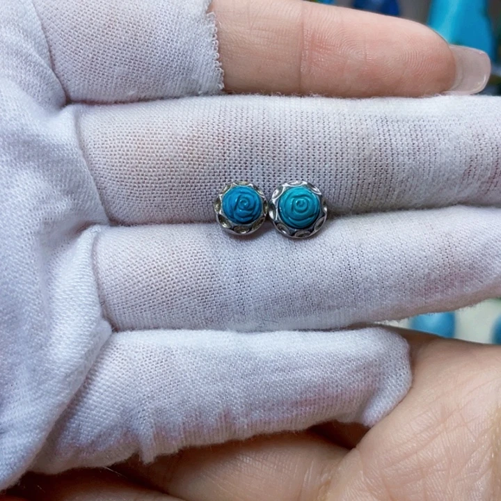 绿松石未镶嵌饰品