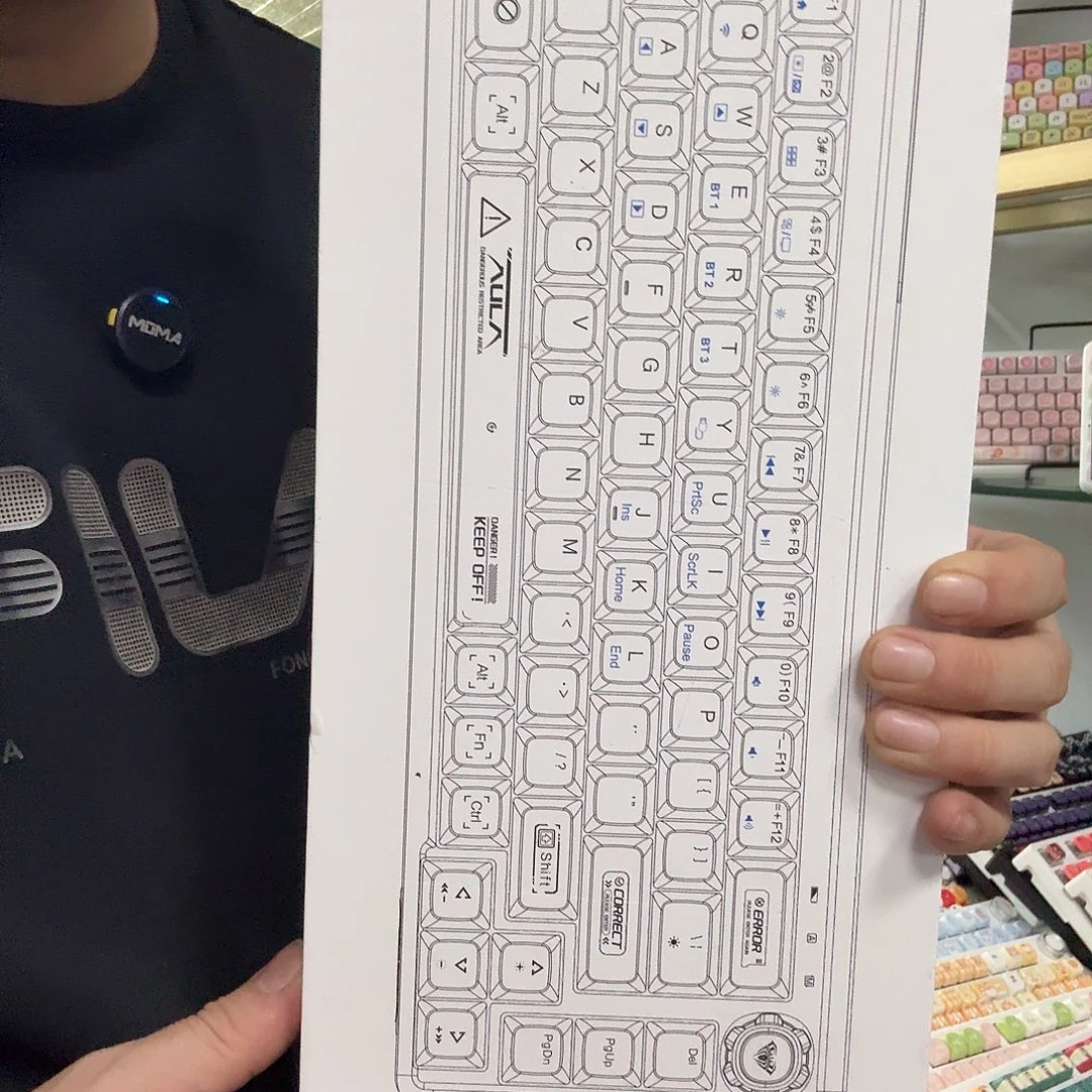 99新狼蛛68白透键盘