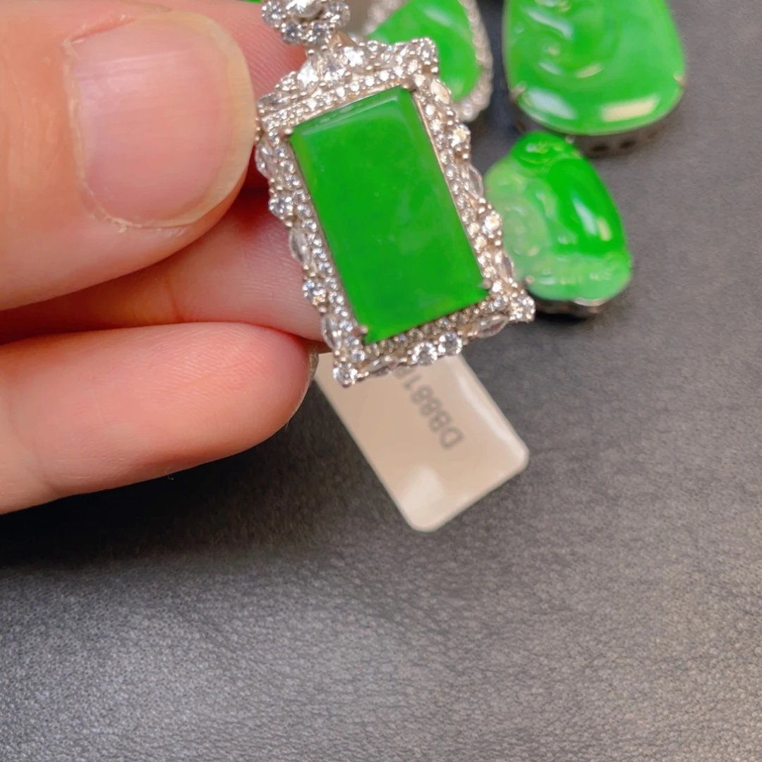 翡翠银S925镶嵌吊坠(不含链)