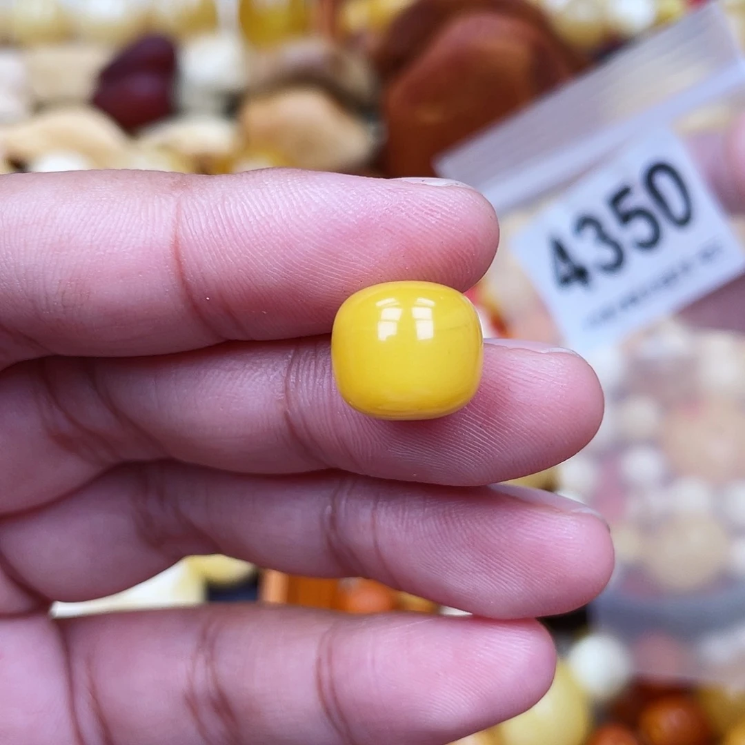 未镶嵌蜜蜡珠宝奇石粉12.4