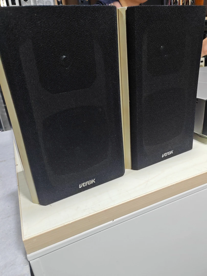 不包邮 小音箱一对 不支持七天无理由