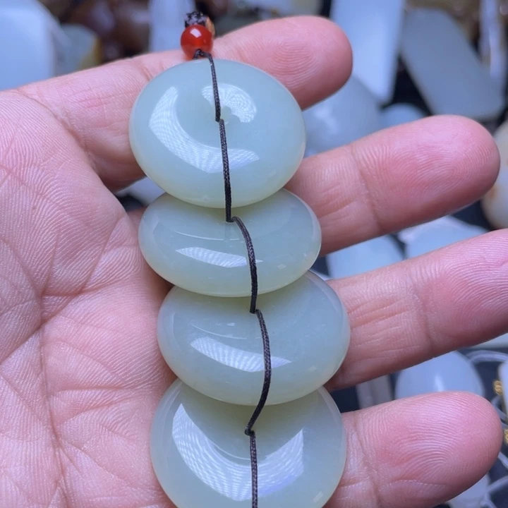 和田玉吊坠(不含链)未镶嵌