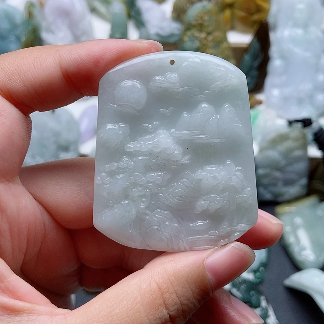 翡翠未镶嵌颈饰翡翠