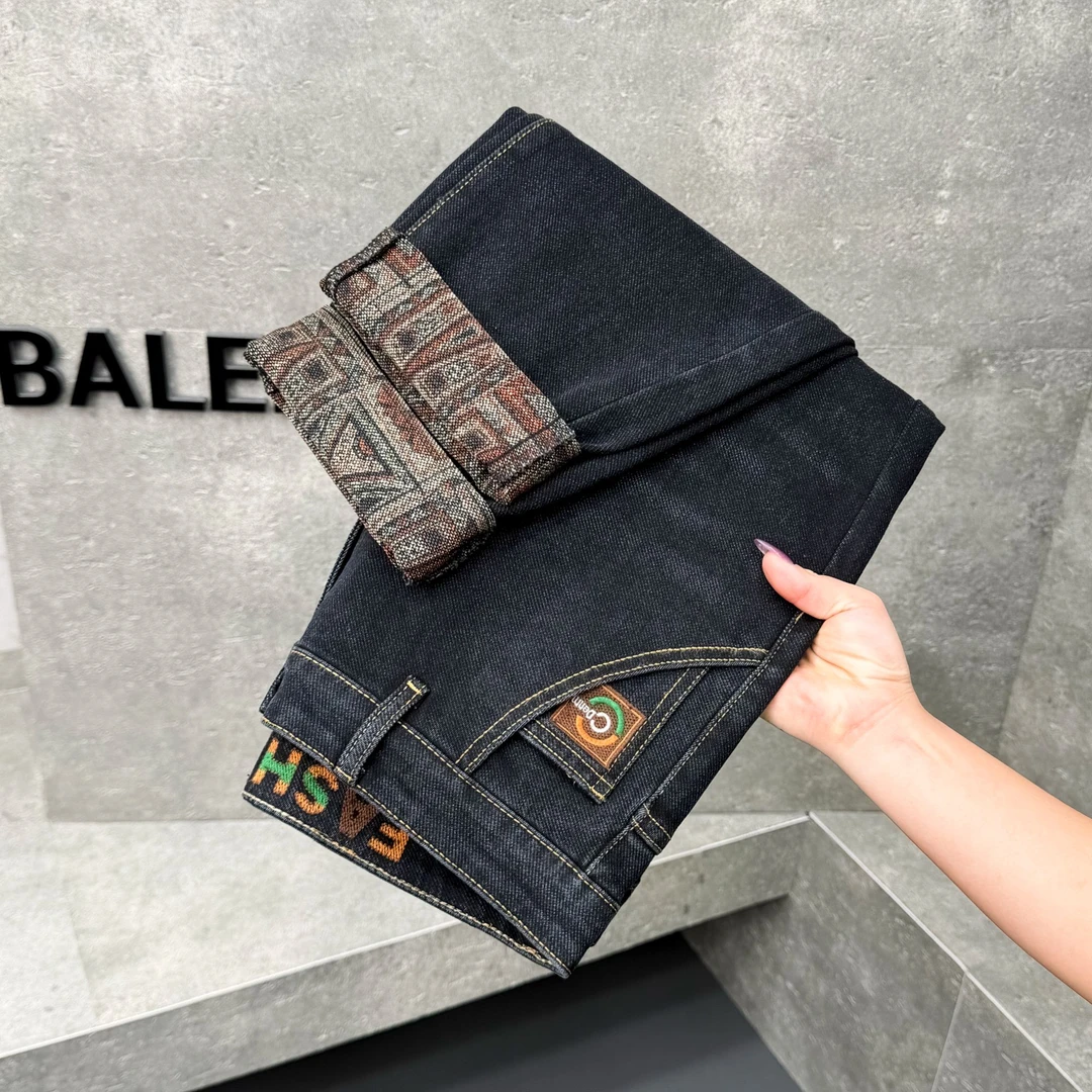 新款上新简欧风秋冬男士印花牛仔裤修身夏季百搭牛仔裤