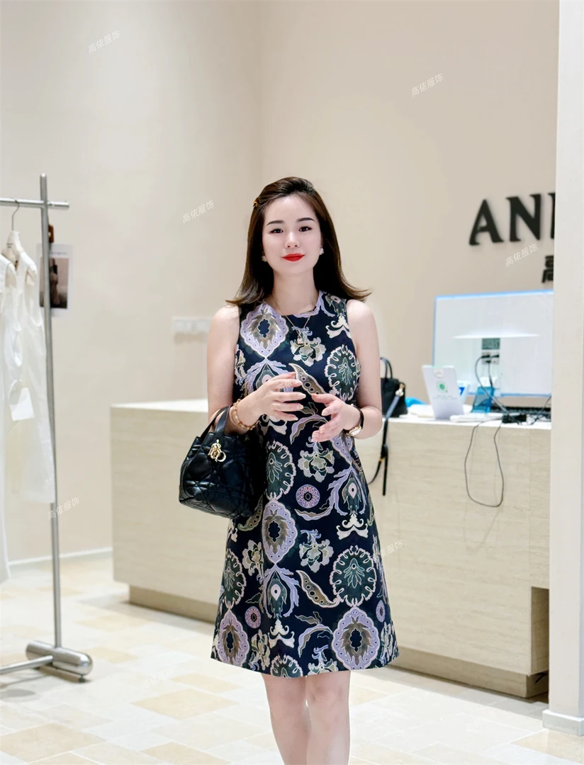GY2025175小众复古印花连衣裙