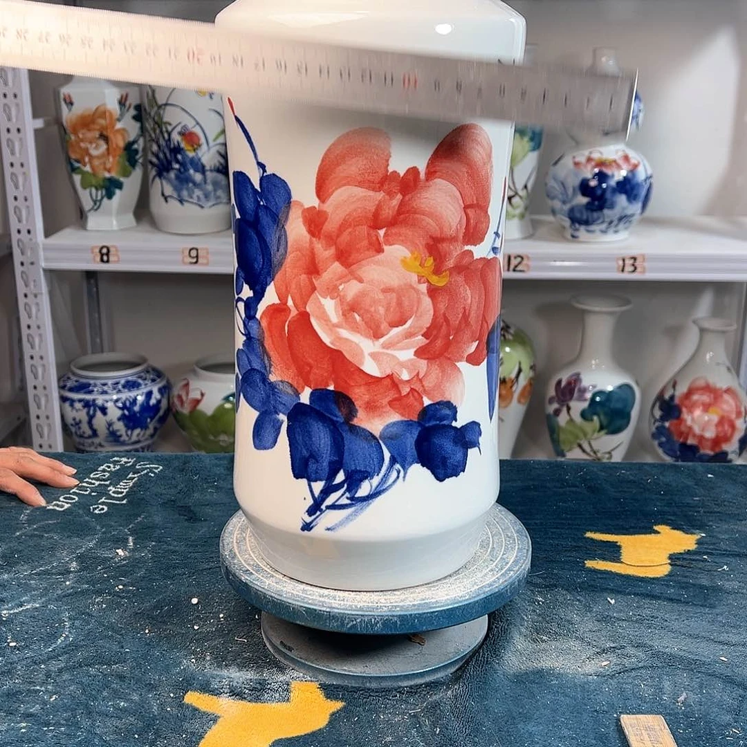 摆件景德镇陶瓷书红牡