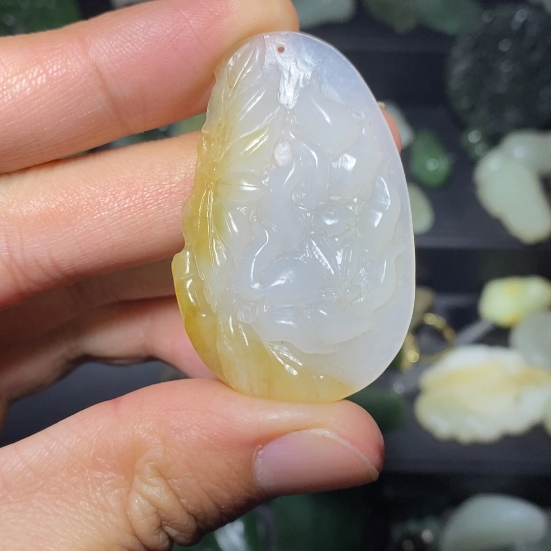 颈饰未镶嵌和田玉